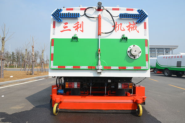 三利道路清扫车参数