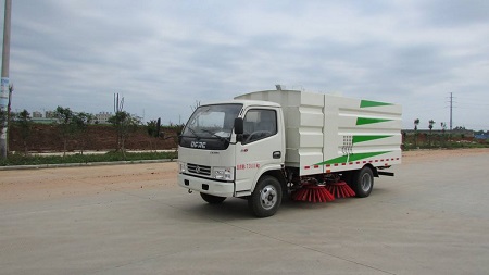 多功能真空洒水吸尘车